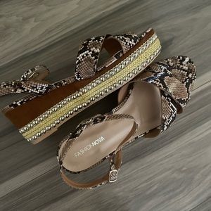 Fashion Nova sandals, size 11